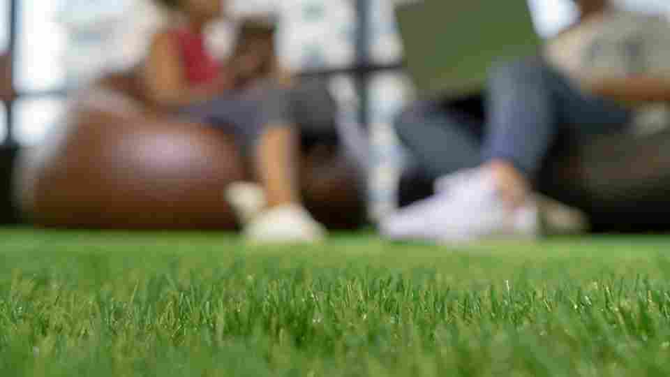 how much is artificial grass installed per square foot