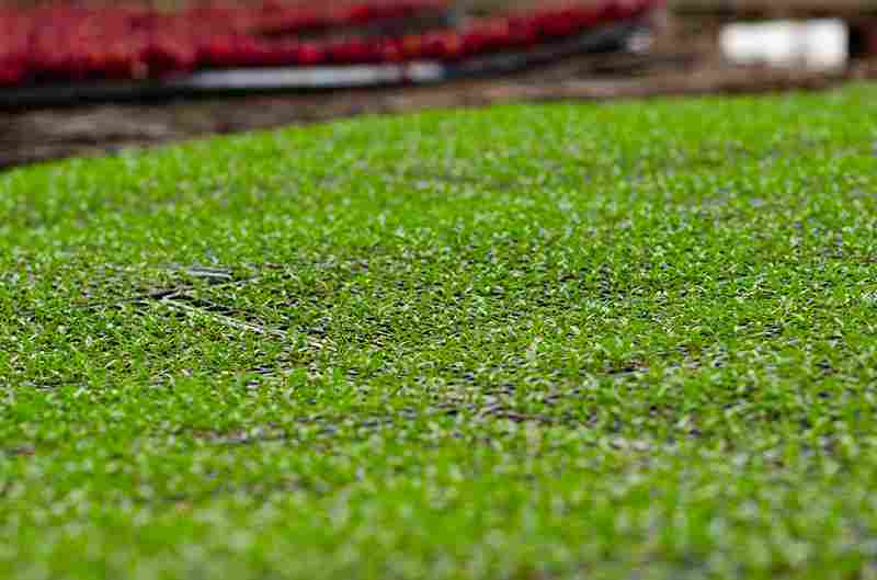 how much is artificial turf installed per square foot