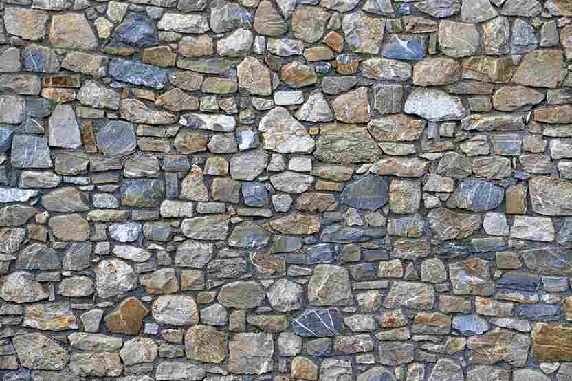 how much stone wall per square metre