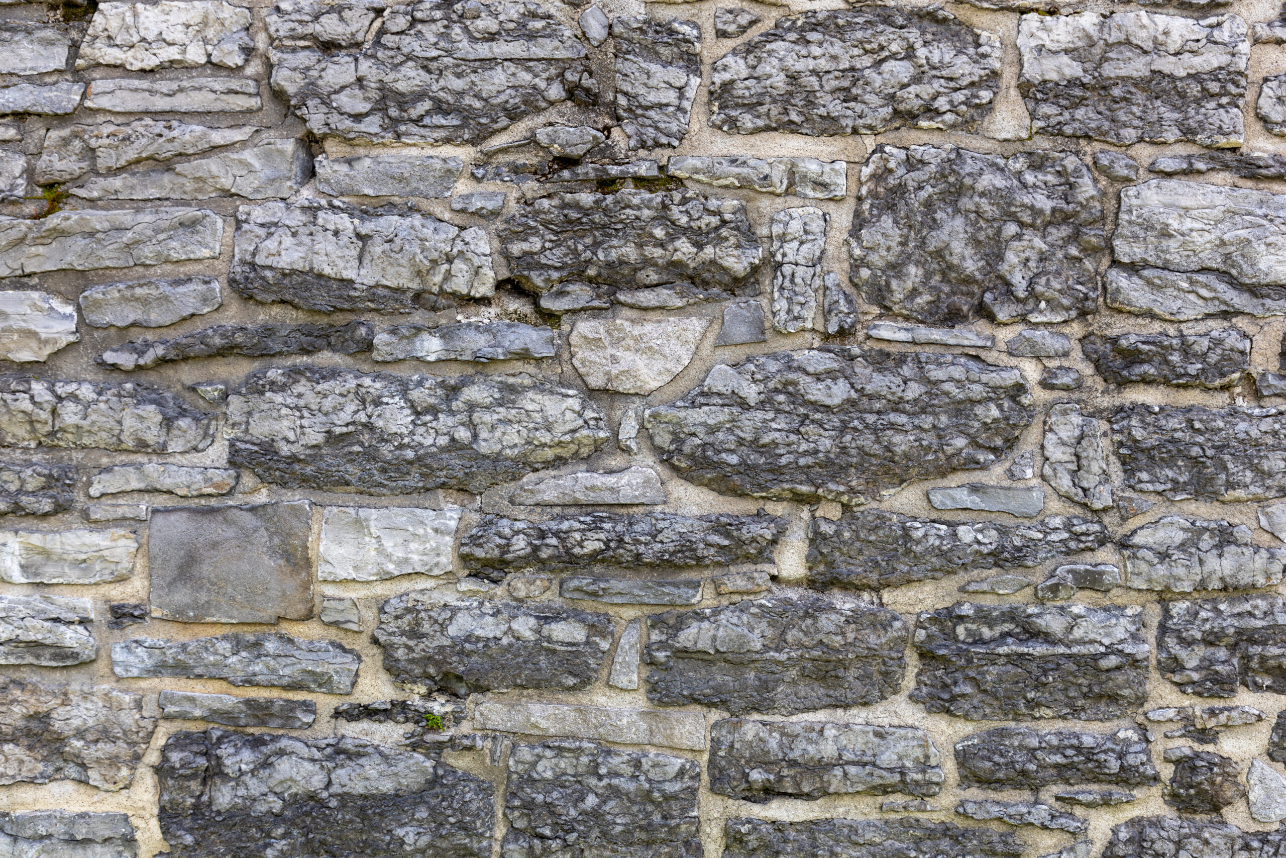 See how much stone walls cost in Ithaca, NY, with a full pricing breakdown by wall type, material, height, and labor for Finger Lakes properties.